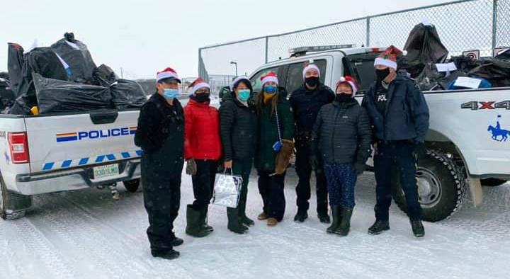 FDL Xstmas gifts 2020.jpg (211 KB)